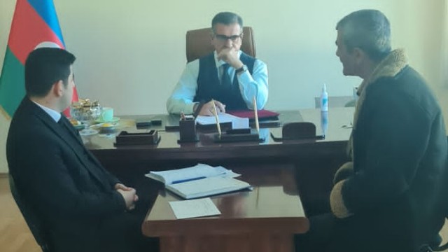 Deputat Novruz Aslanov seçicilərini qəbul edib -FOTOLAR